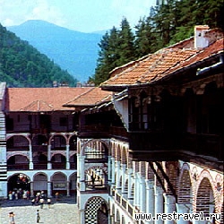 Монастыри Болгарии фото